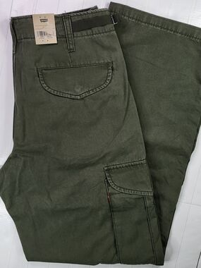 Levi's Men's 30x32 Olive Green XX Baggy Cargo Pants